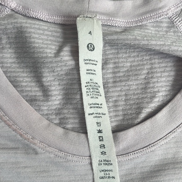 Light Pink Swiftly Tech - Picture 2 of 2